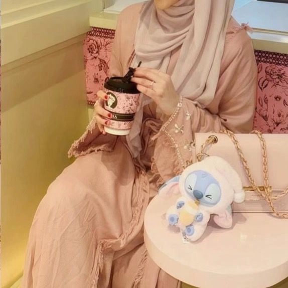 ahla.modest.abaya