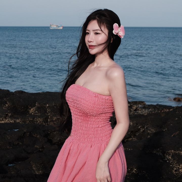 Nguyễn Hà Thu (mẹ Leo)
