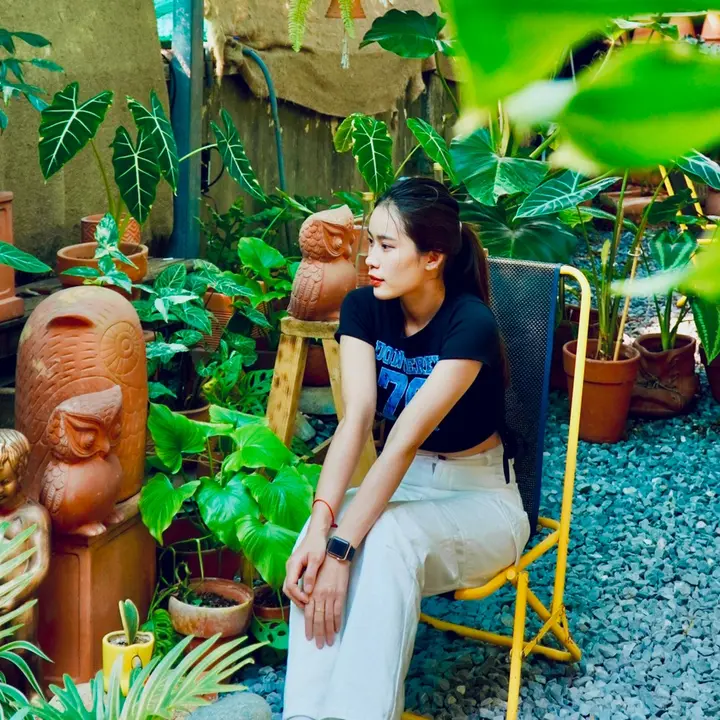 Trà Nga (Mẹ Cà Phê)