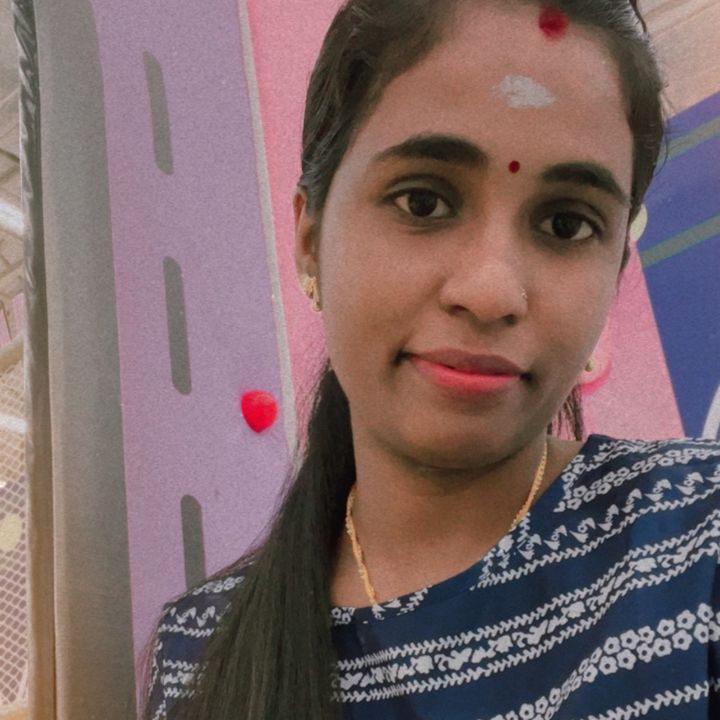 R.Thanusha🪬 (@r.thanusha20) TikTok Influencer Contact & Email - GMV ...