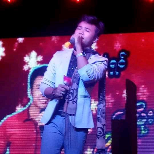 Hlwan Moe Aung Official
