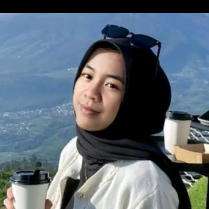 raysa wahyudi