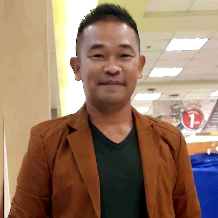 นานามั่งมี ศรีสุข