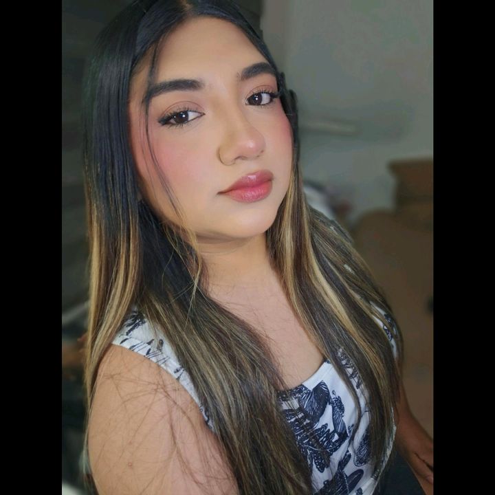 Danna Gallardo