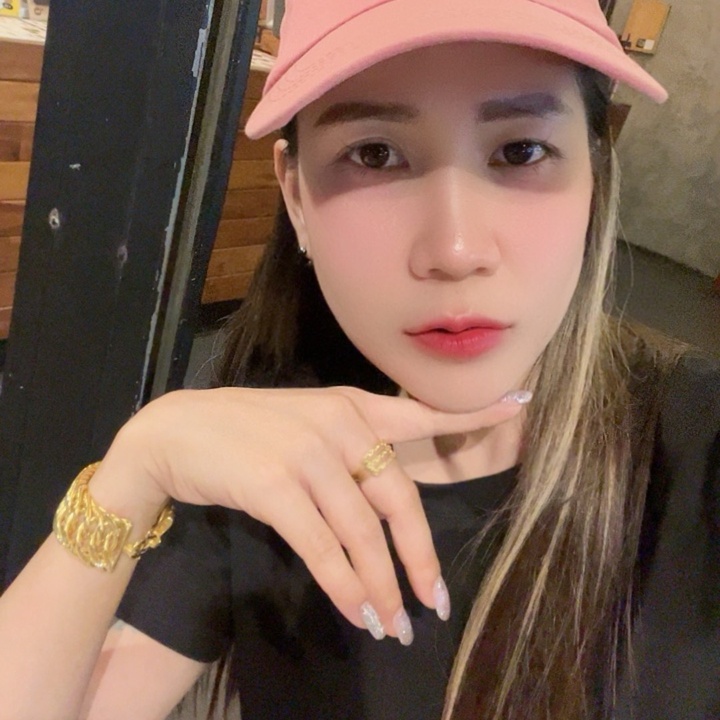 นุ่มนิ่ม ชอบรีวิว