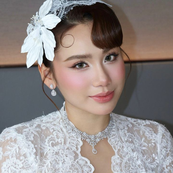 LÂM THƯ HIGH JEWELRY