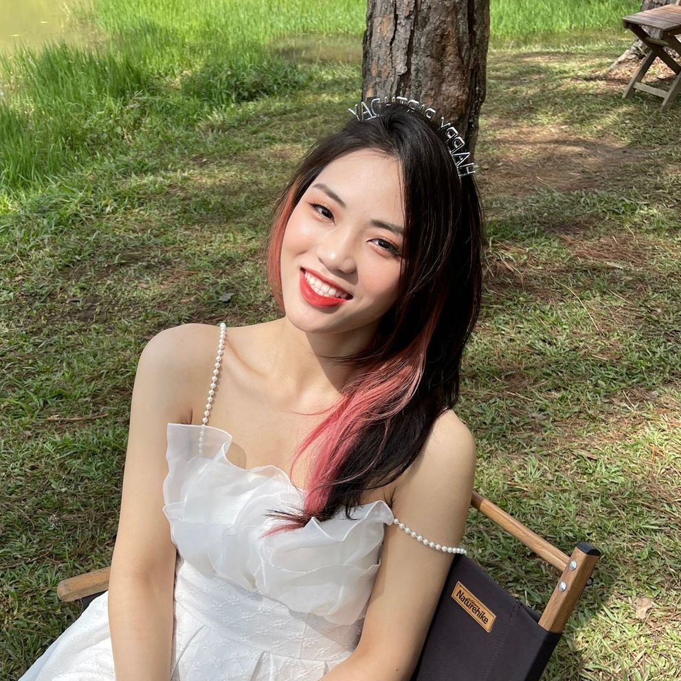 Lan Hoàng - Hai Củ Tỏi