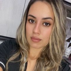 Stephany Santos