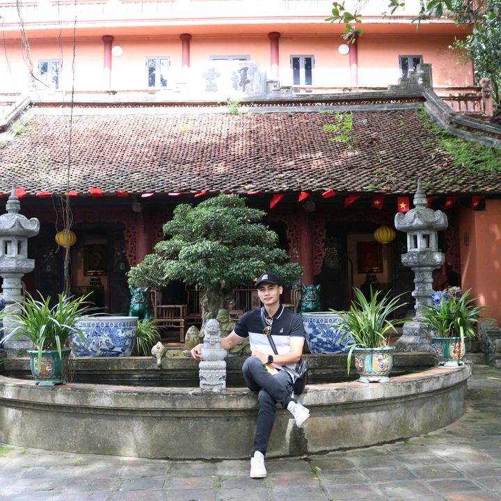 Lặng Lẽ