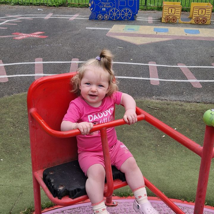 sarahlou❤️ 31 month rug free❤️