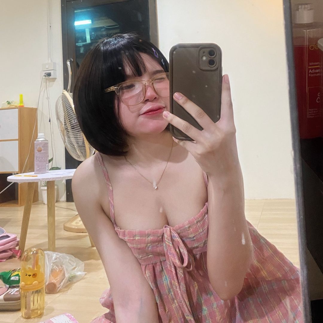 นะ แนน.