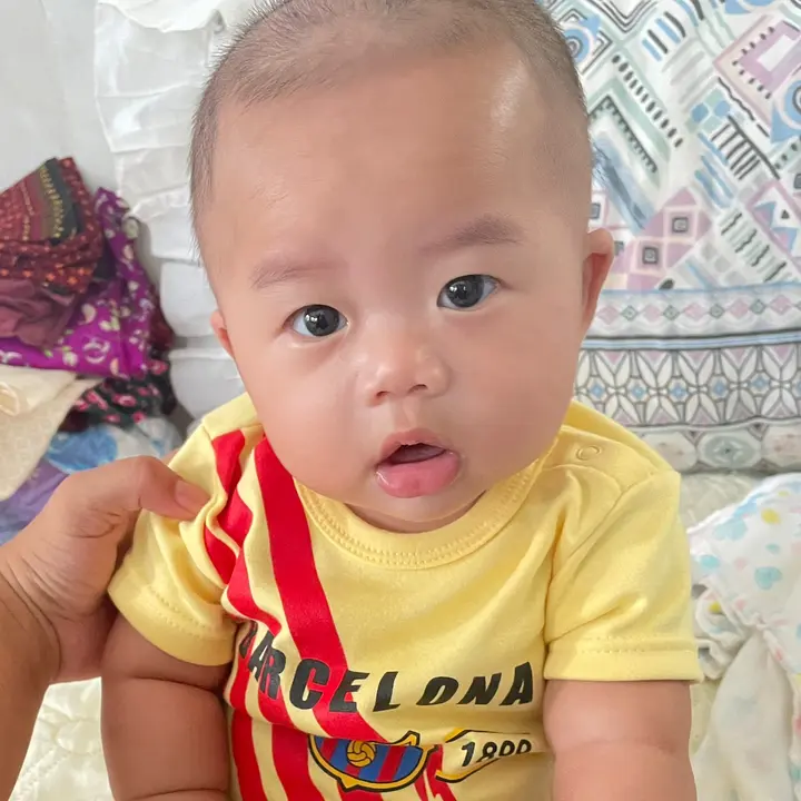 น้องเคสลูกชายแม่ทิพย์พ่อเจมส์
