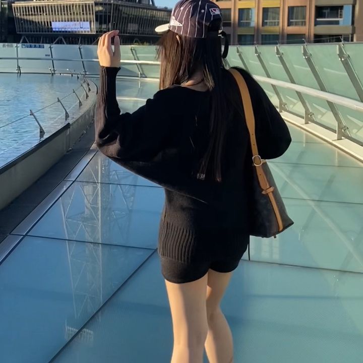 Thu04