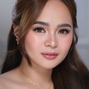 @KrystalReyes08 on IG ✨