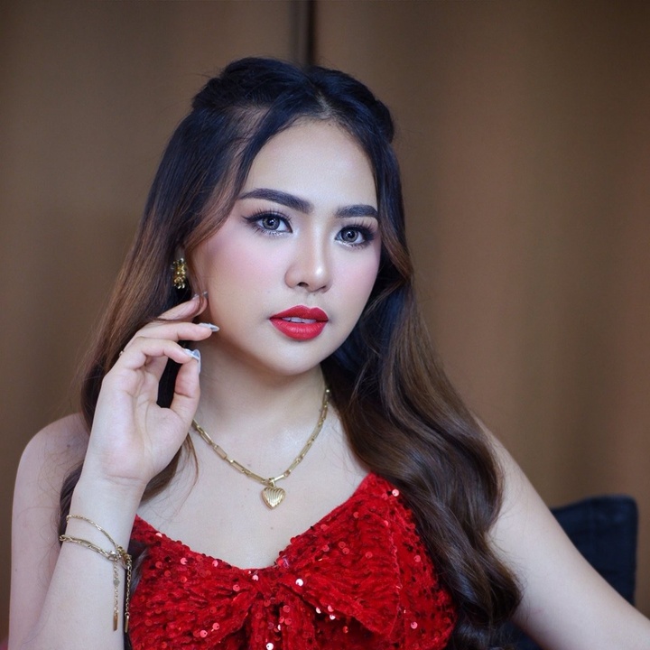 MommyShang and BabyAya