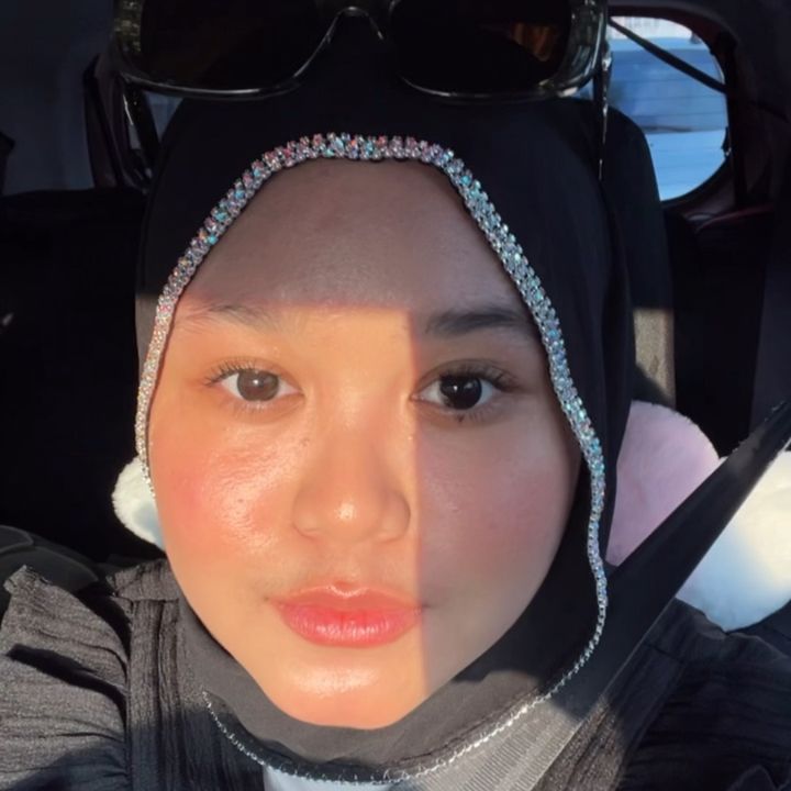 honey 🎀༘⋆