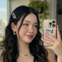 Laura Linsk 🇰🇷