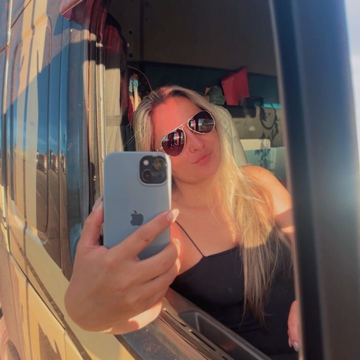 regianee_souzaa_