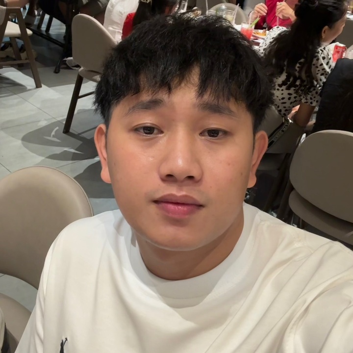 Xôi Xẩm Outfit