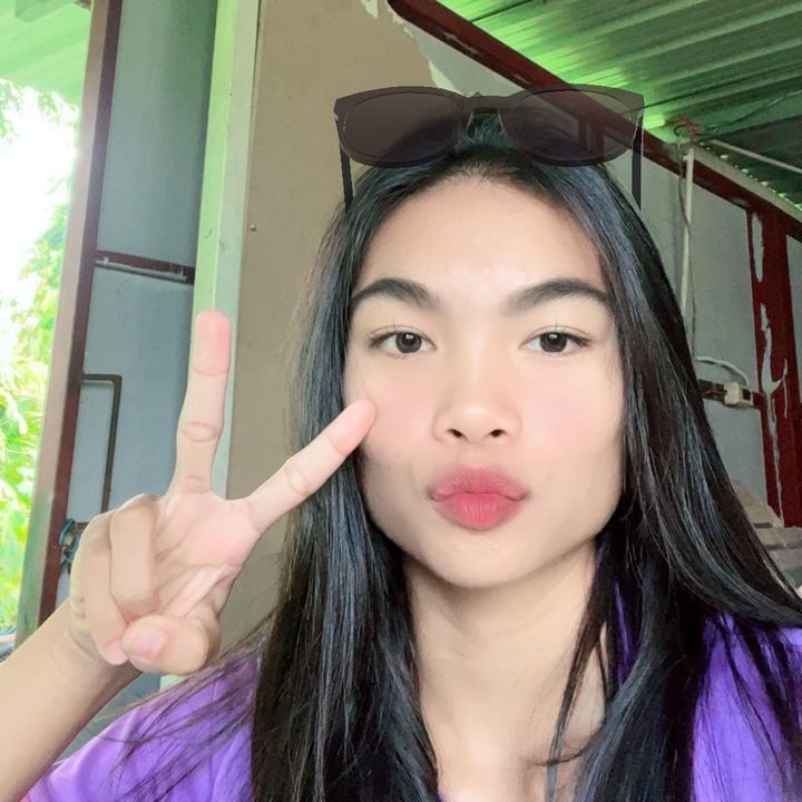 นัท ชอบขาย