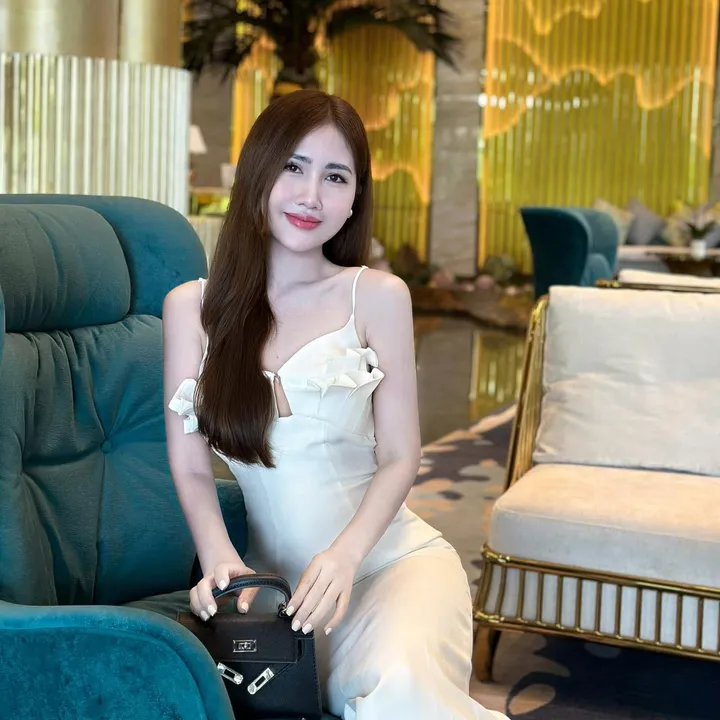 Em Anh Nhà Xanh