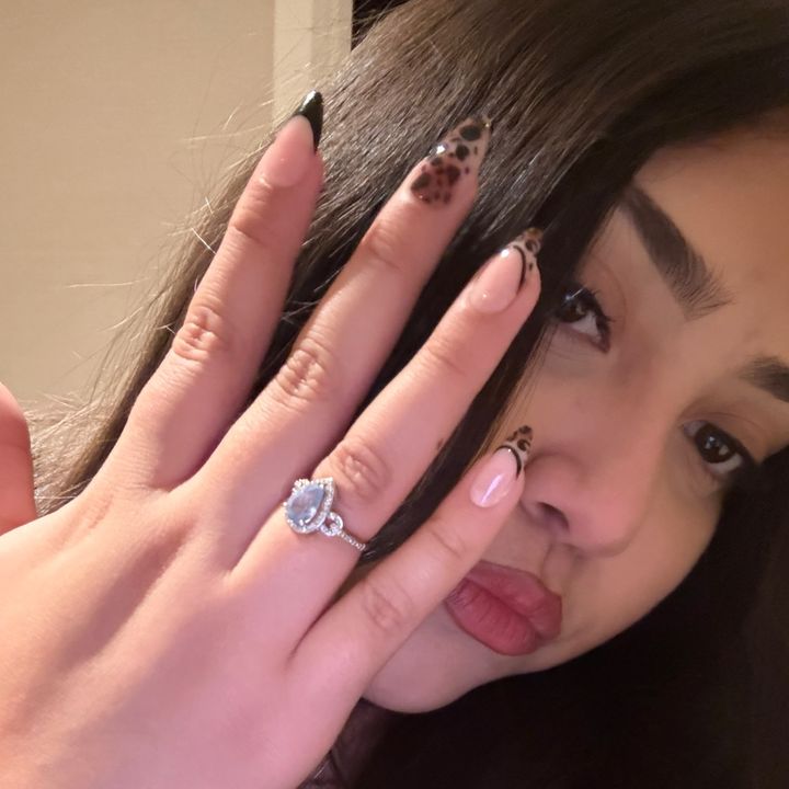 April🙎🏻‍♀️