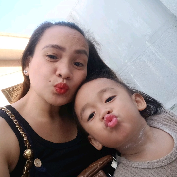 Karla and ZK 👩‍👦