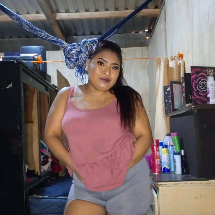 Iris de Martinez 23