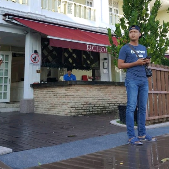 TengkuruzShop