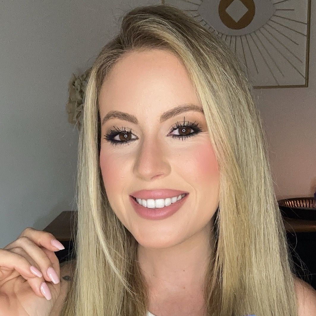 🧿 Irina Cuesta 🧿
