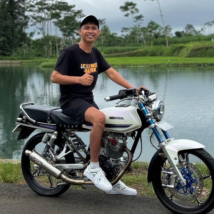 Sam Huda Lumajang