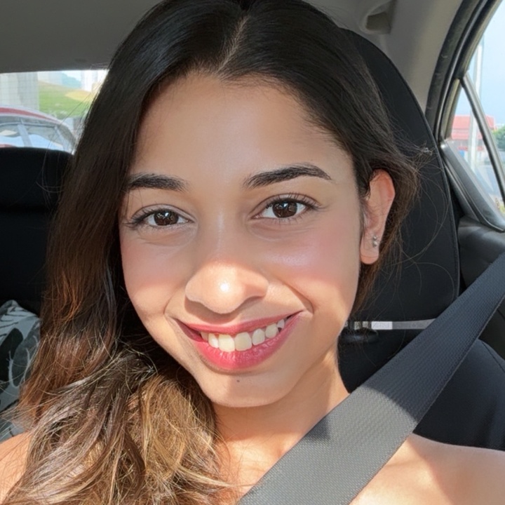 Alicia Raveena