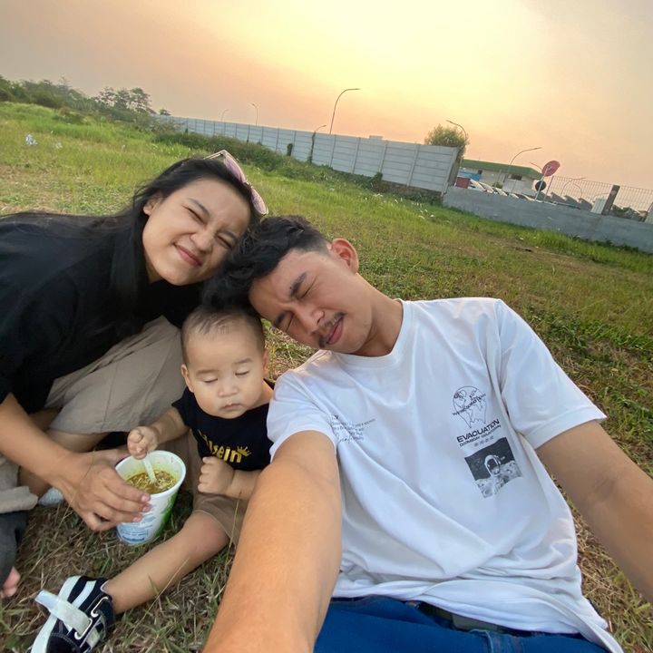 HUCEN | Pak mandor proyek