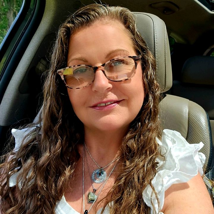 Pamela J Ward