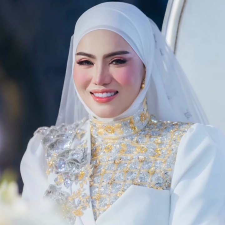 Watie Hanifiah