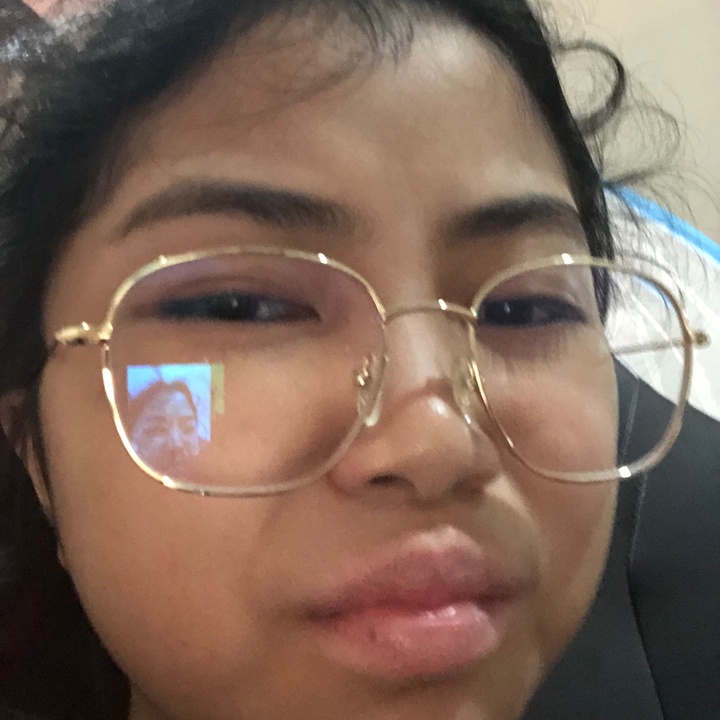 chloecaluag