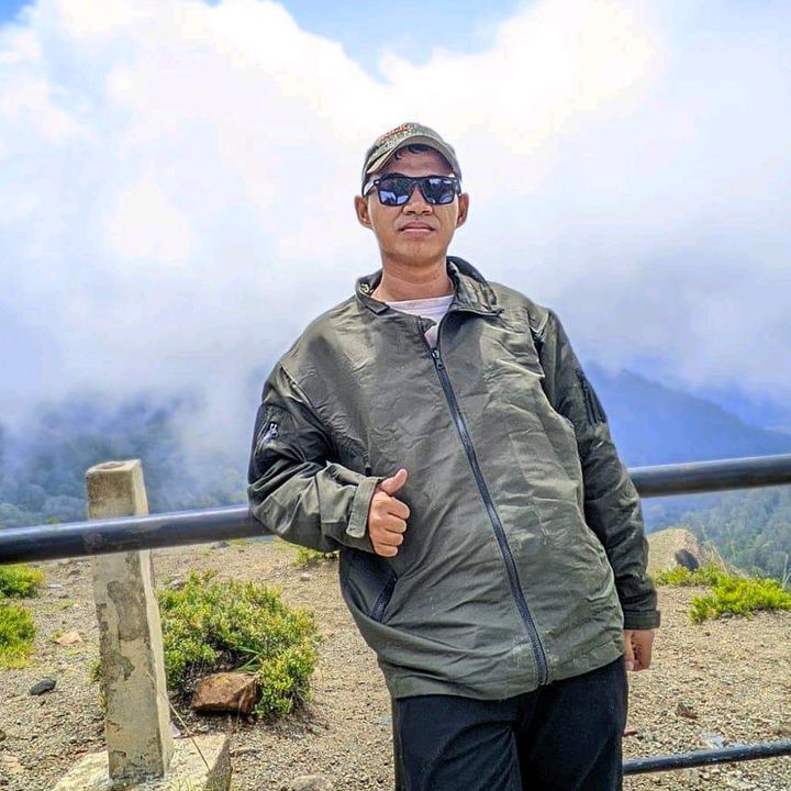 Adnan muhamad