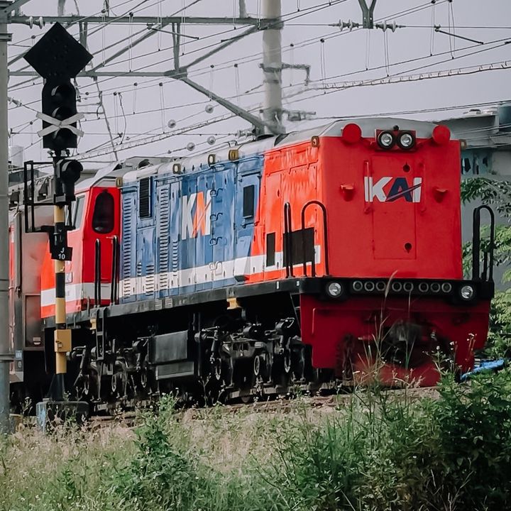 Train_Story