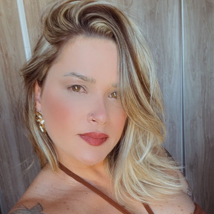 Anne Gabi