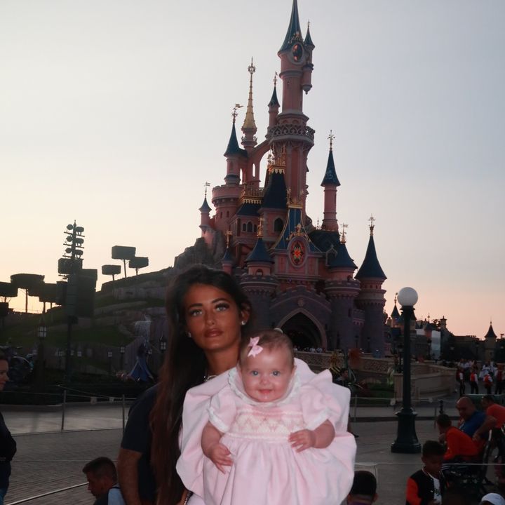 Lilyes lilah
