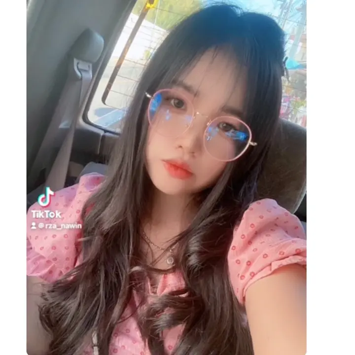 ~♥︎ แม่หนิง มารีวิว ♥︎~