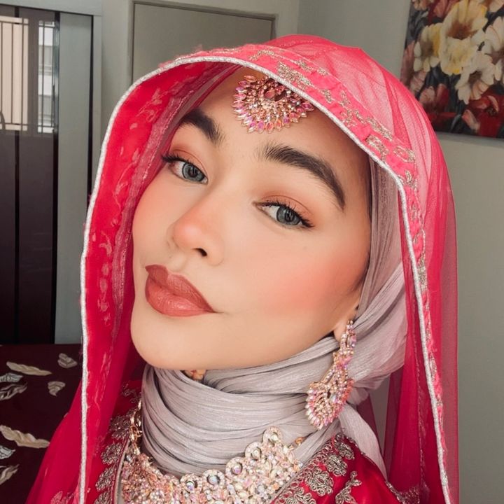 Ayien Elvina