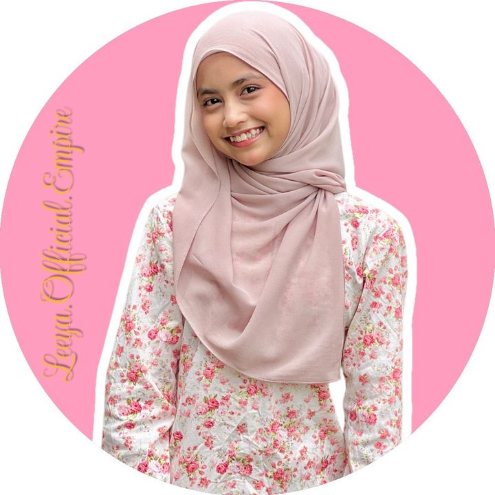 𝐋 𝐄 𝐄 𝐘 𝐀