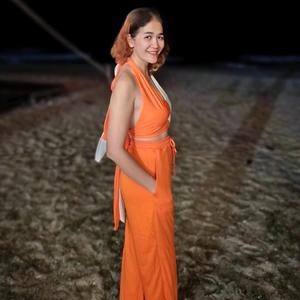 เจ๊แดงแม่ค้าของชำคนสวย