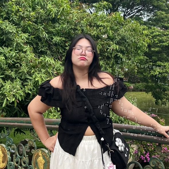 หวาพาลอง💗👚⭐️
