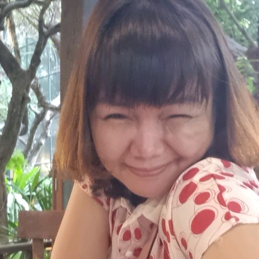 แม่ตั๊กแตนรีวิวว