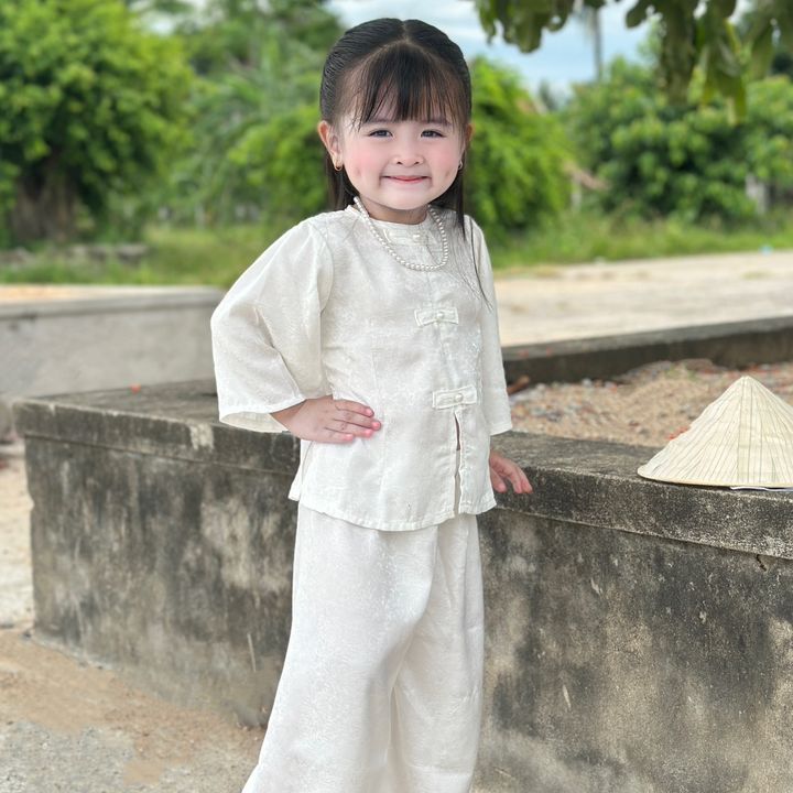 Embé Bún ơi 👧🏻