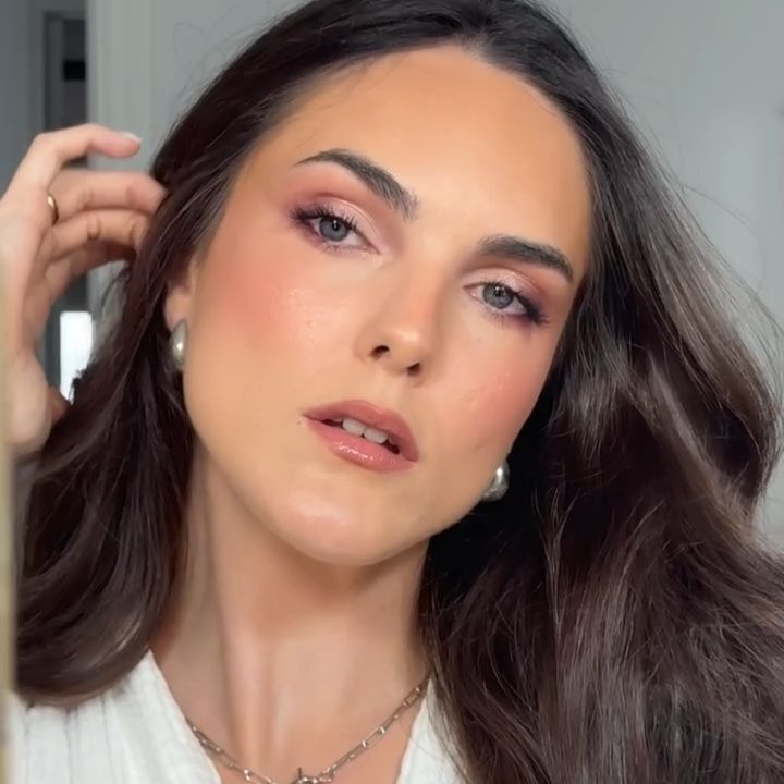 Alba de la Cruz