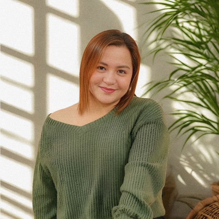 nichole.