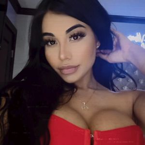 Brenda Jazmin 😈✨